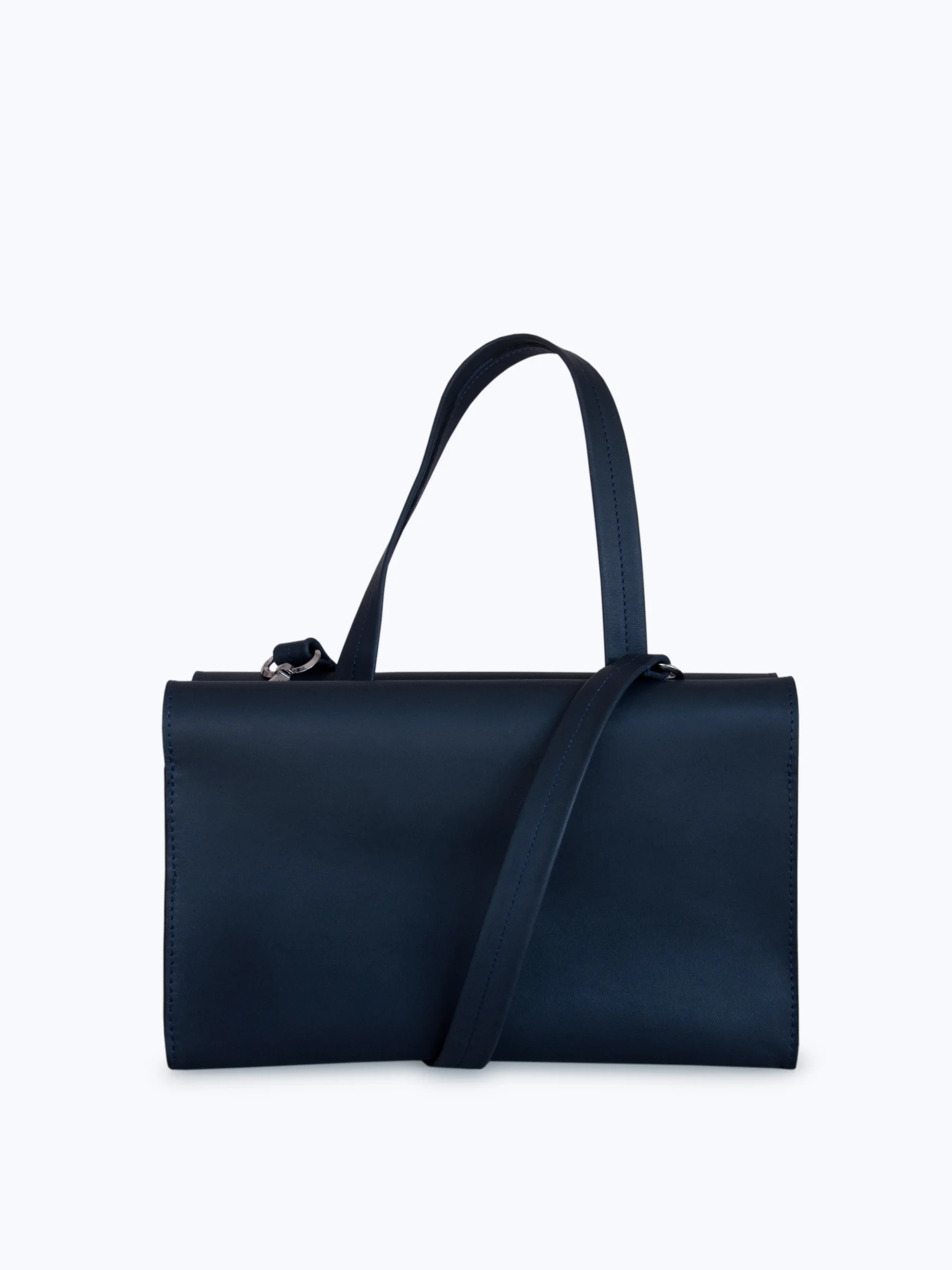 Otaat-BarrelBag-Navy-4.jpg