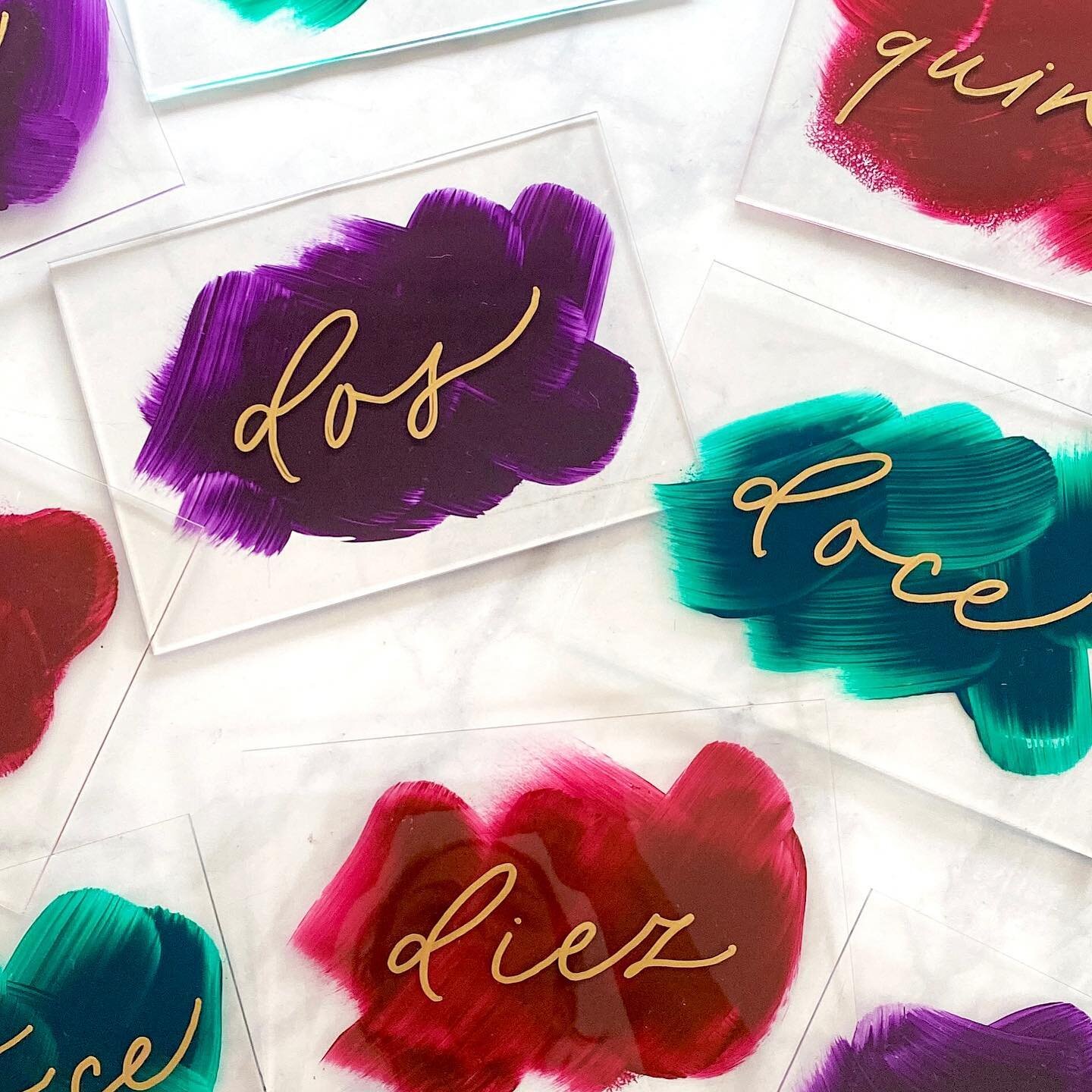 Beautiful jewel tones in these hand painted acrylic table numbers. 
.
.
#destinationwedding #destinationweddingcostarica #weddinginspo #tablenumbers #acrylictablenumbers #costaricawedding #bodacostarica