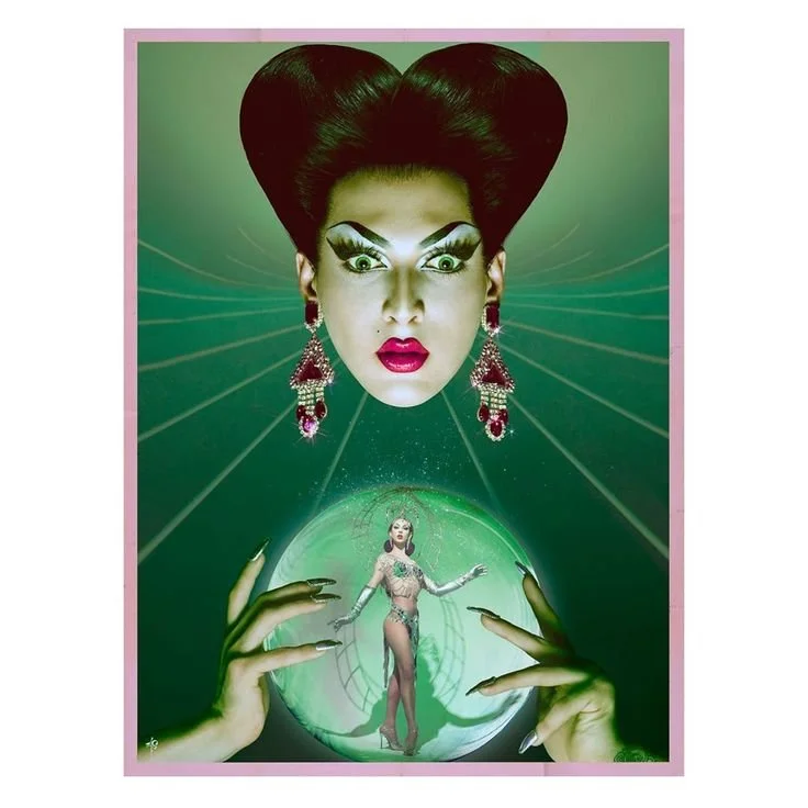 VIOLET CHACHKI BY FRANZ SZONY