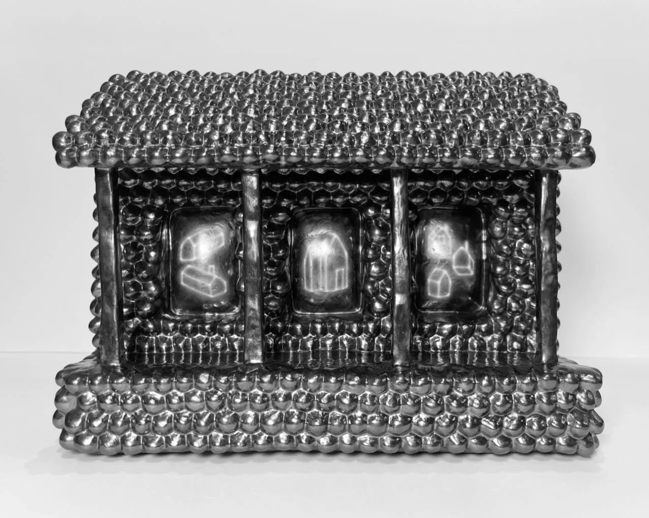 🪟finished my porch🪟
.
.
.
.
#graphite #sculpture #porch #art  #monochrome