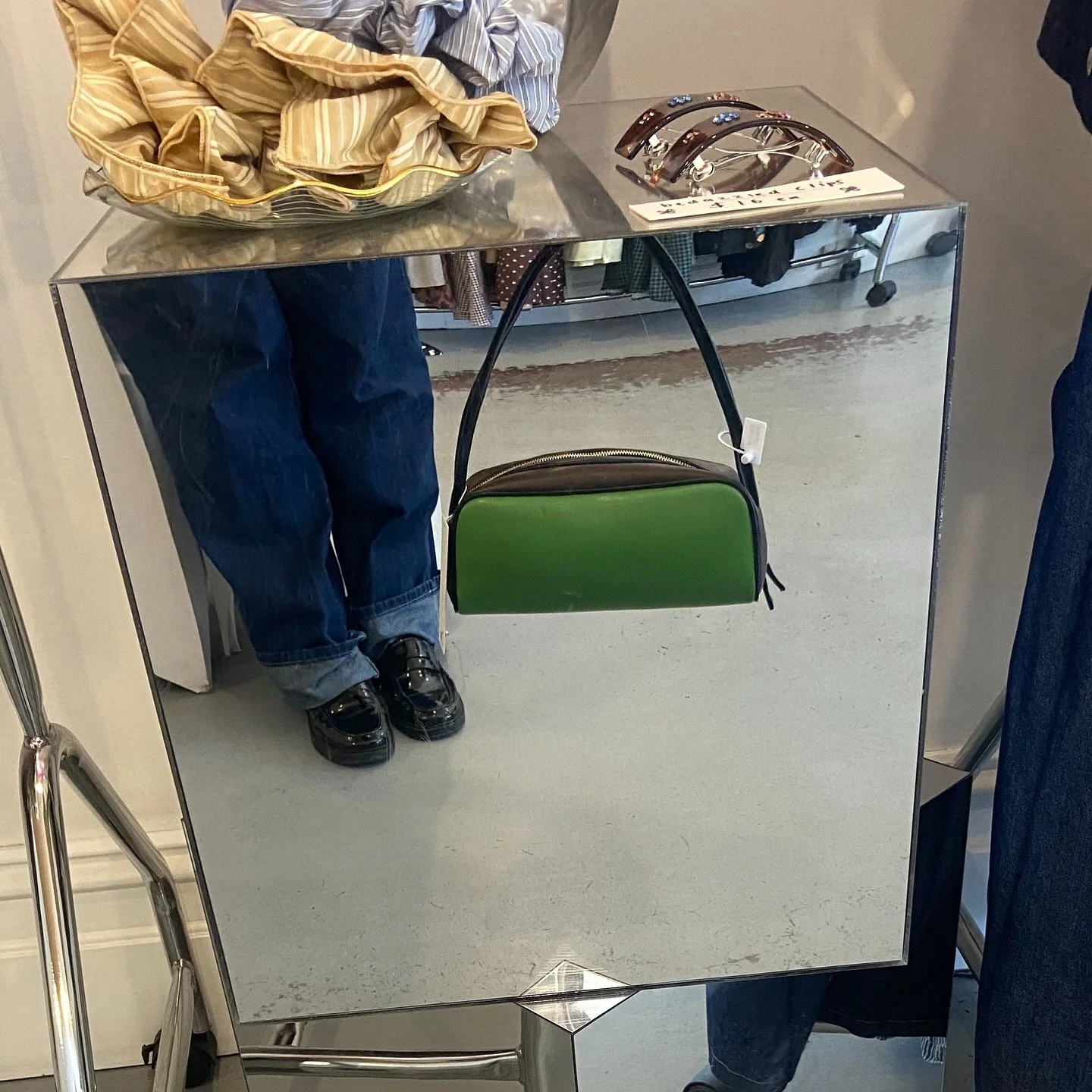 ALERT THIS IS NOT A DRILL! the shop is BURSTING with cute accessories, bags &amp; shoes - ready for all your summer needs ‼️❤️😍

DM for pricing&amp; purchase