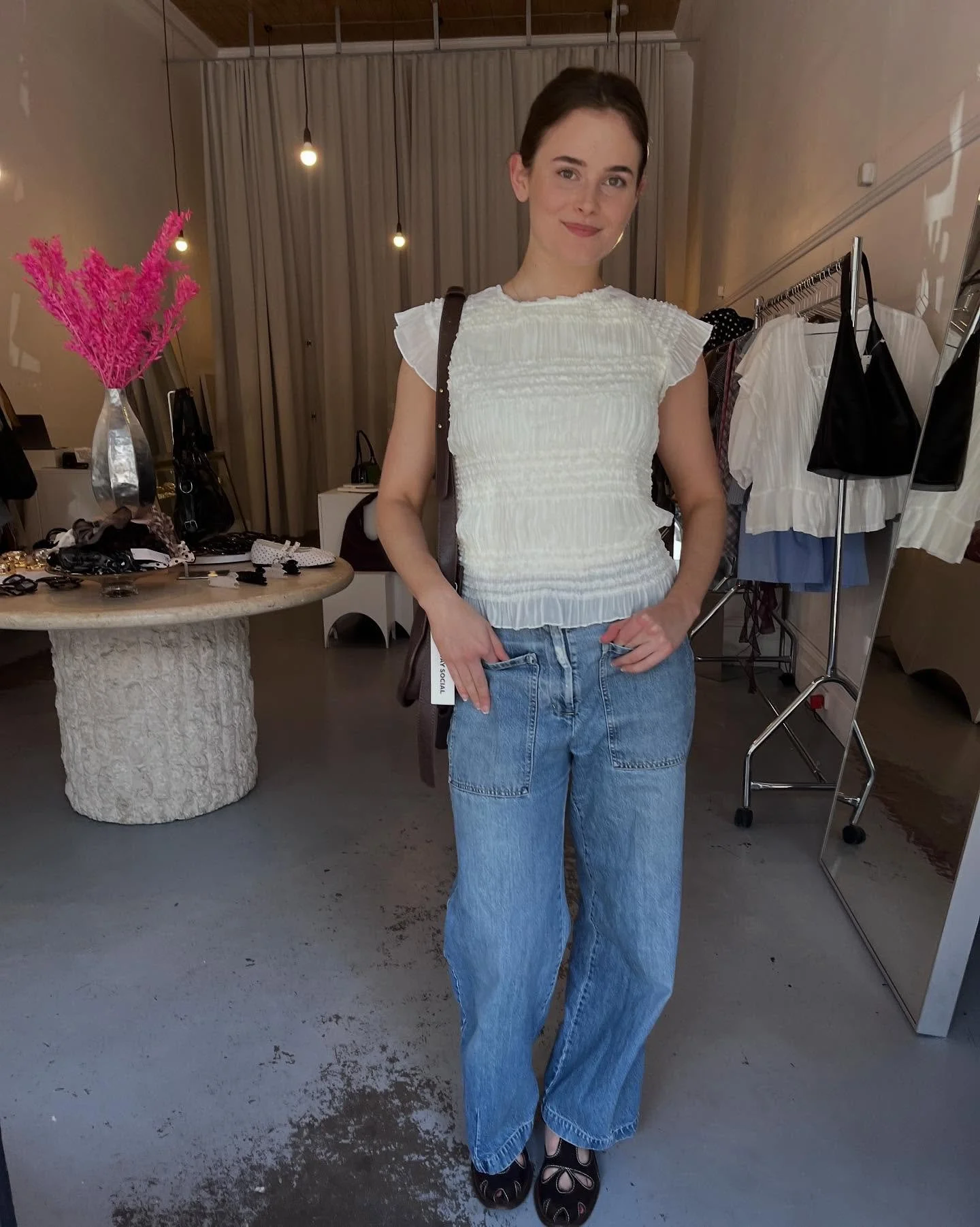 @ellagibbsss looking adorable in our lace stretch tee 🫶🏽