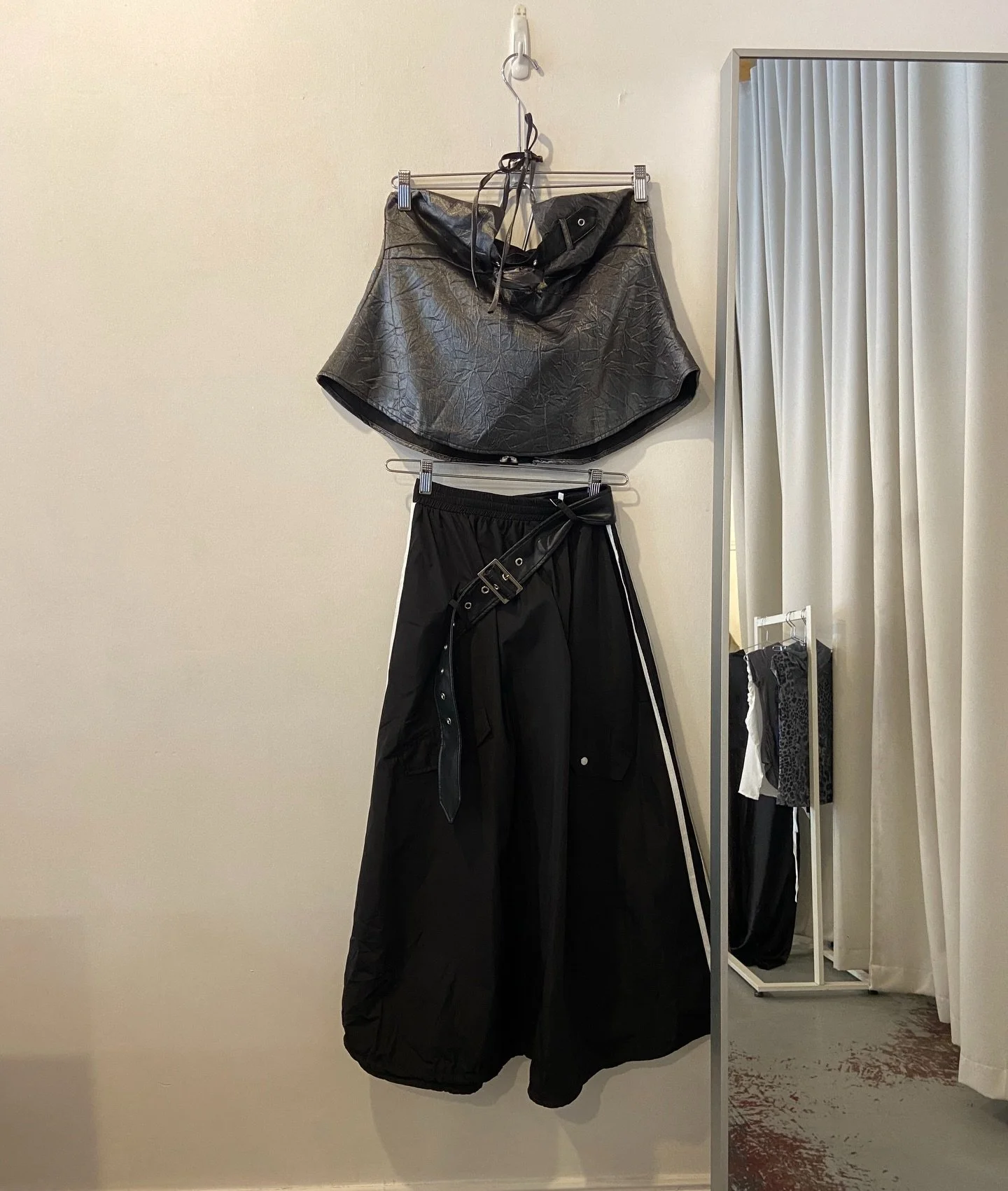 it&rsquo;s all in the details 😍‼️ outfit 1 of 2 from our window today 

DM for prices &amp; purchase 💋🫶