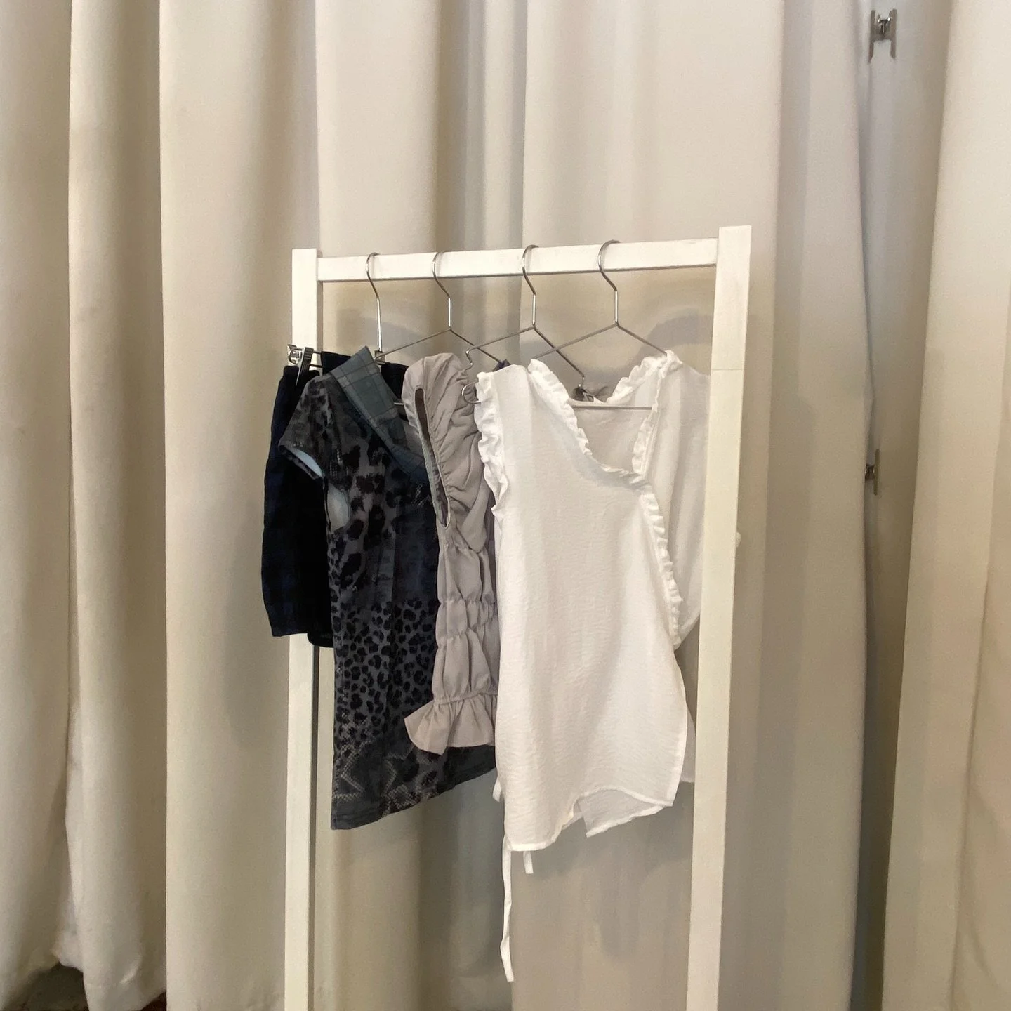 some staff picks of our new tops 🫶🎽‼️

💫 DM for price &amp; purchase 💫