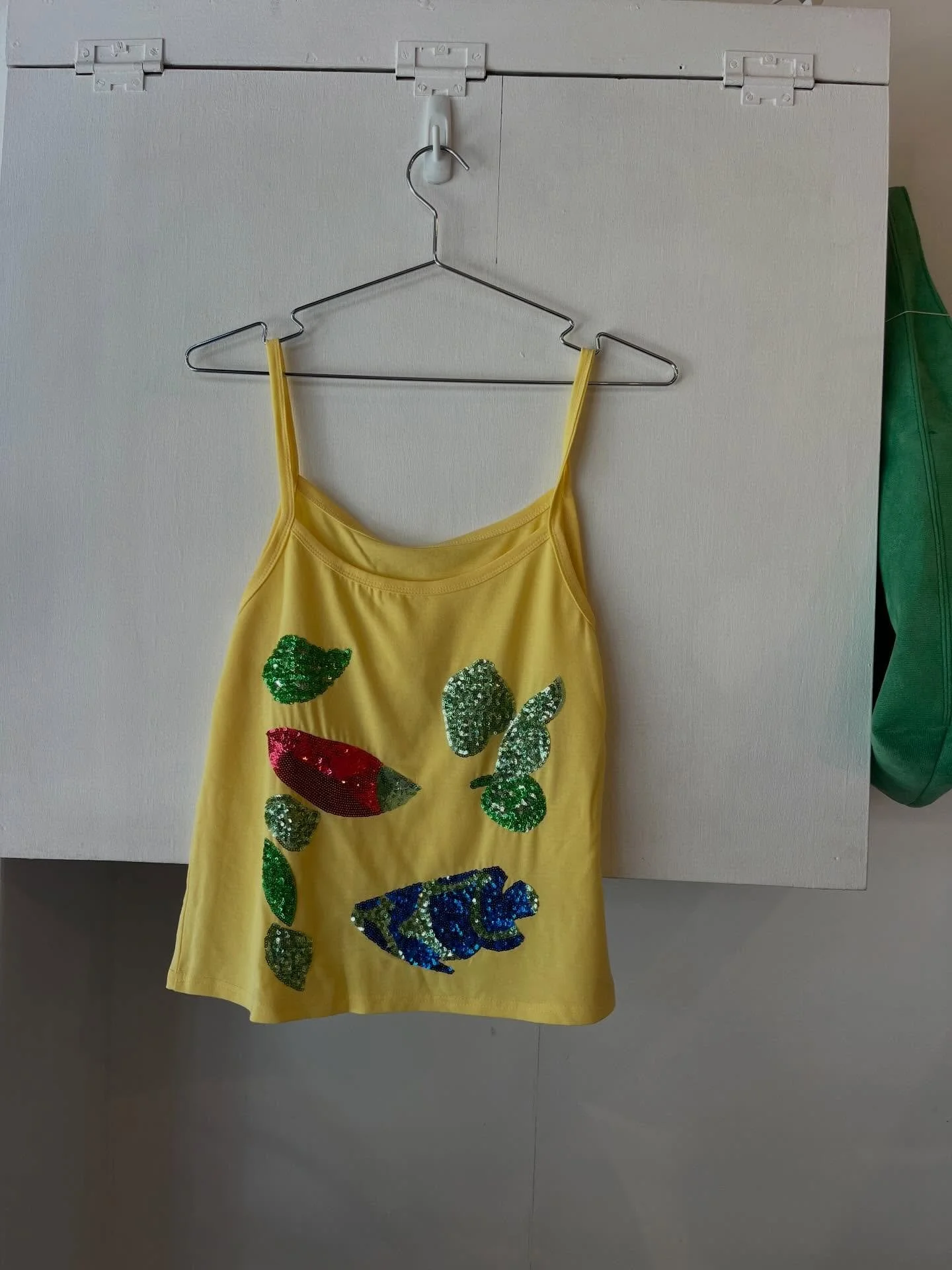 BOM is predicting a hot couple of days coming up! So cool off in our hottest little tops🔥