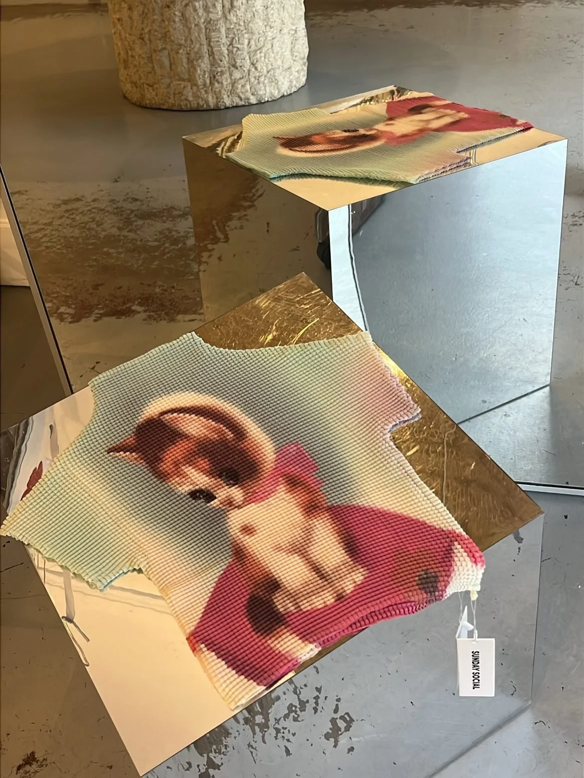 We know yall love our crinkle tees !!!! Here are some in stock right now🎀 Get in quick :)