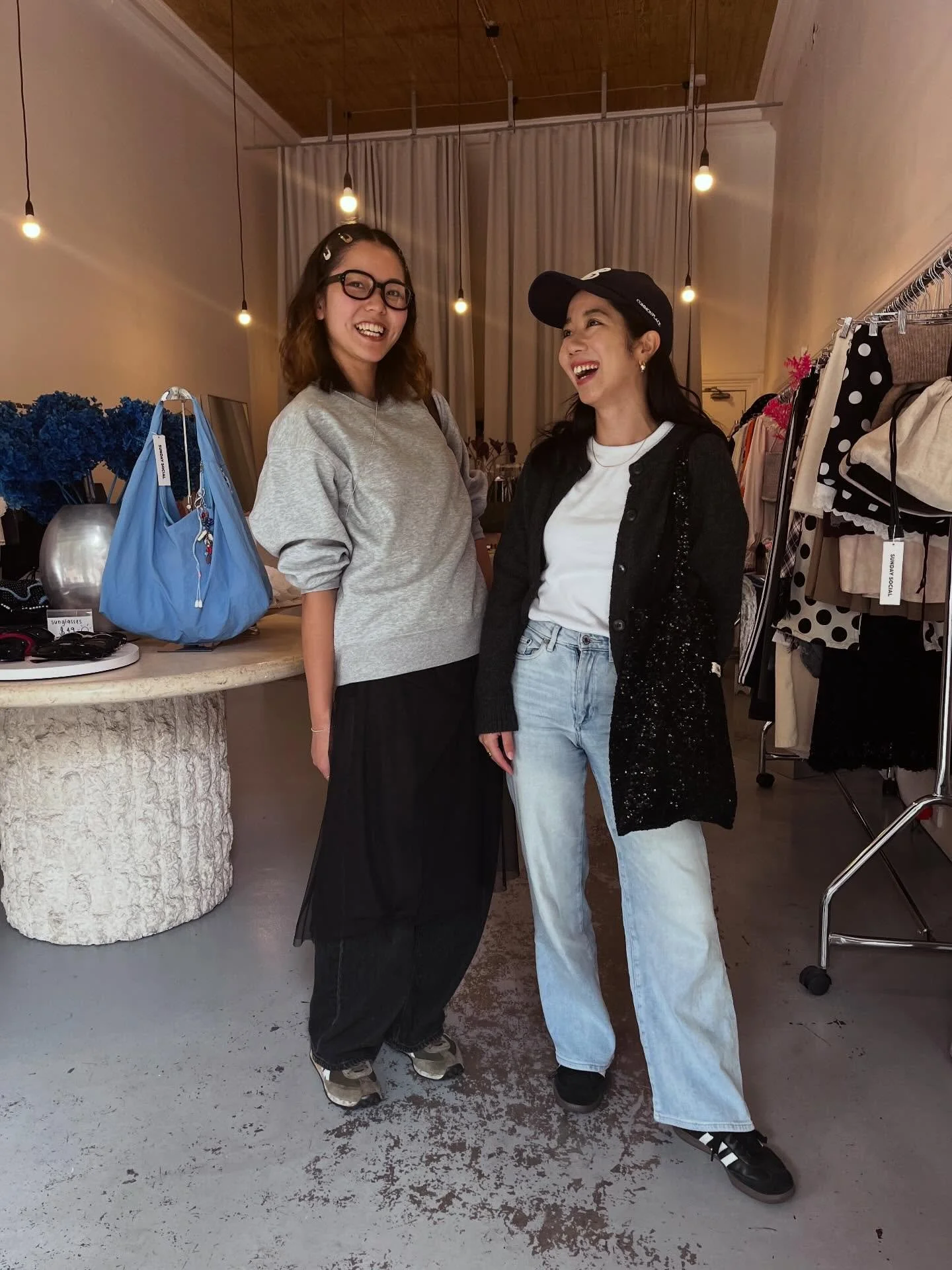 Street style by Sunday Social featuring @3uuuika__12 &amp; @kana____c