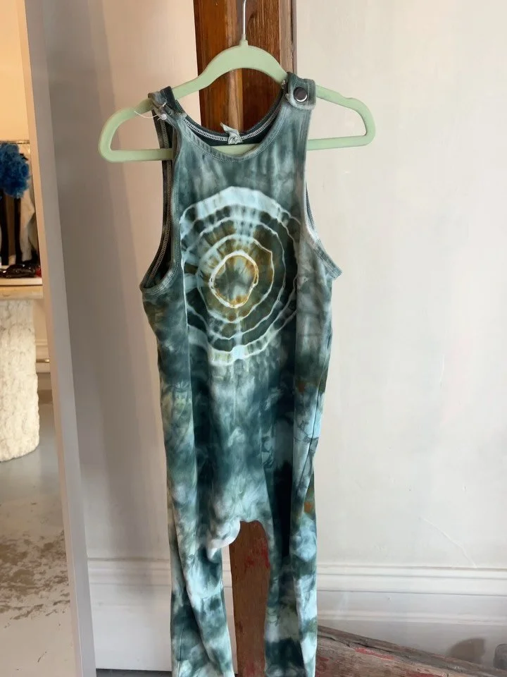 Don&rsquo;t forget about how cute our baby and kiddies pieces are🍼🍼🍼🍼 Range of sizes vintage and new💘