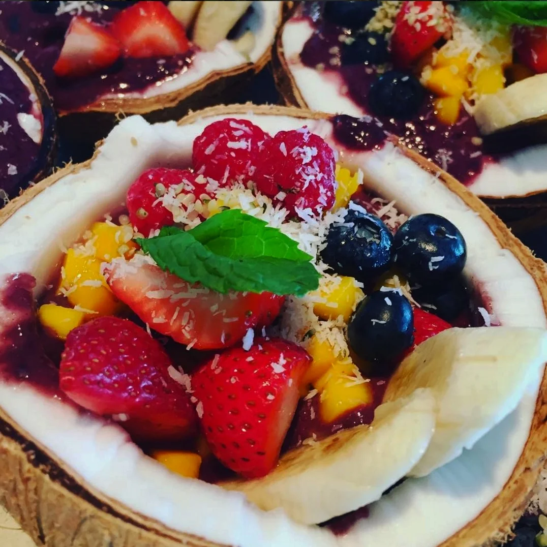 Photo: Chef Oren - Acai coconut bowl