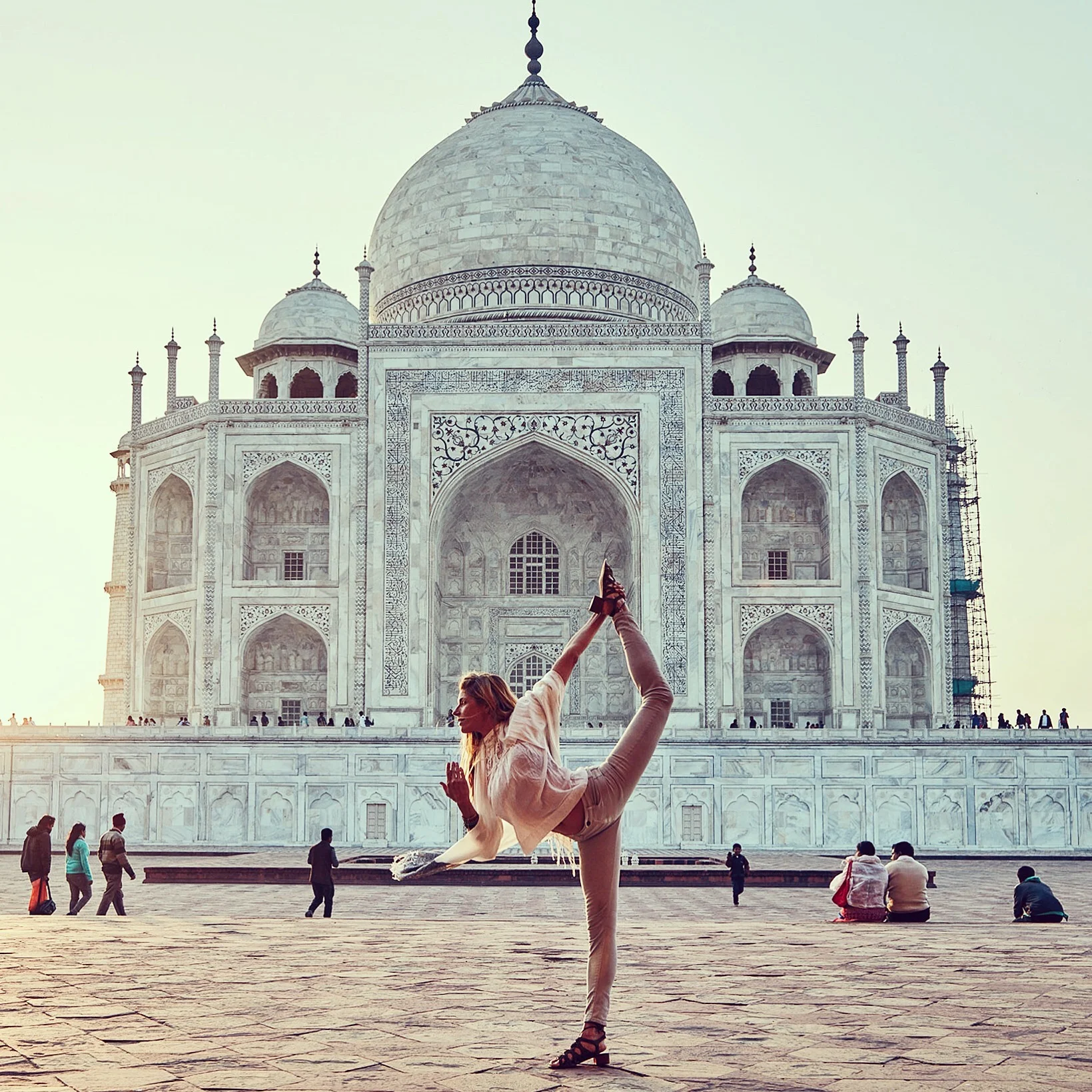 Snap By Erik Almas at the Taj Mahal in Agra, INDIA
