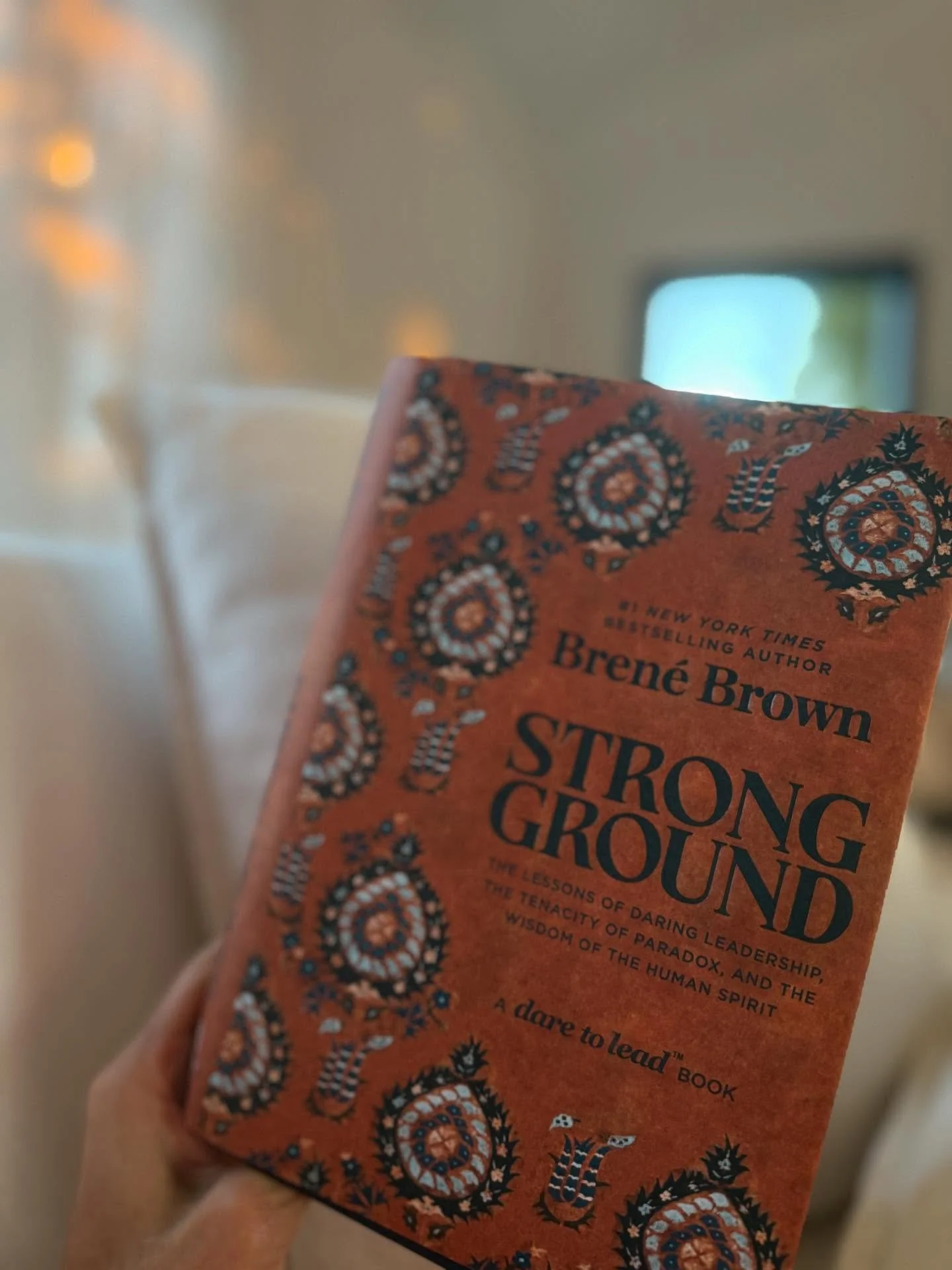 This. Pausing to rest. Putting my feet up (during the day) and diving into STRONG GROUND by @brenebrown &mdash;not only a favorite author but someone I&rsquo;d consider a mentor from afar, always admiring her work and putting much of it into my own l