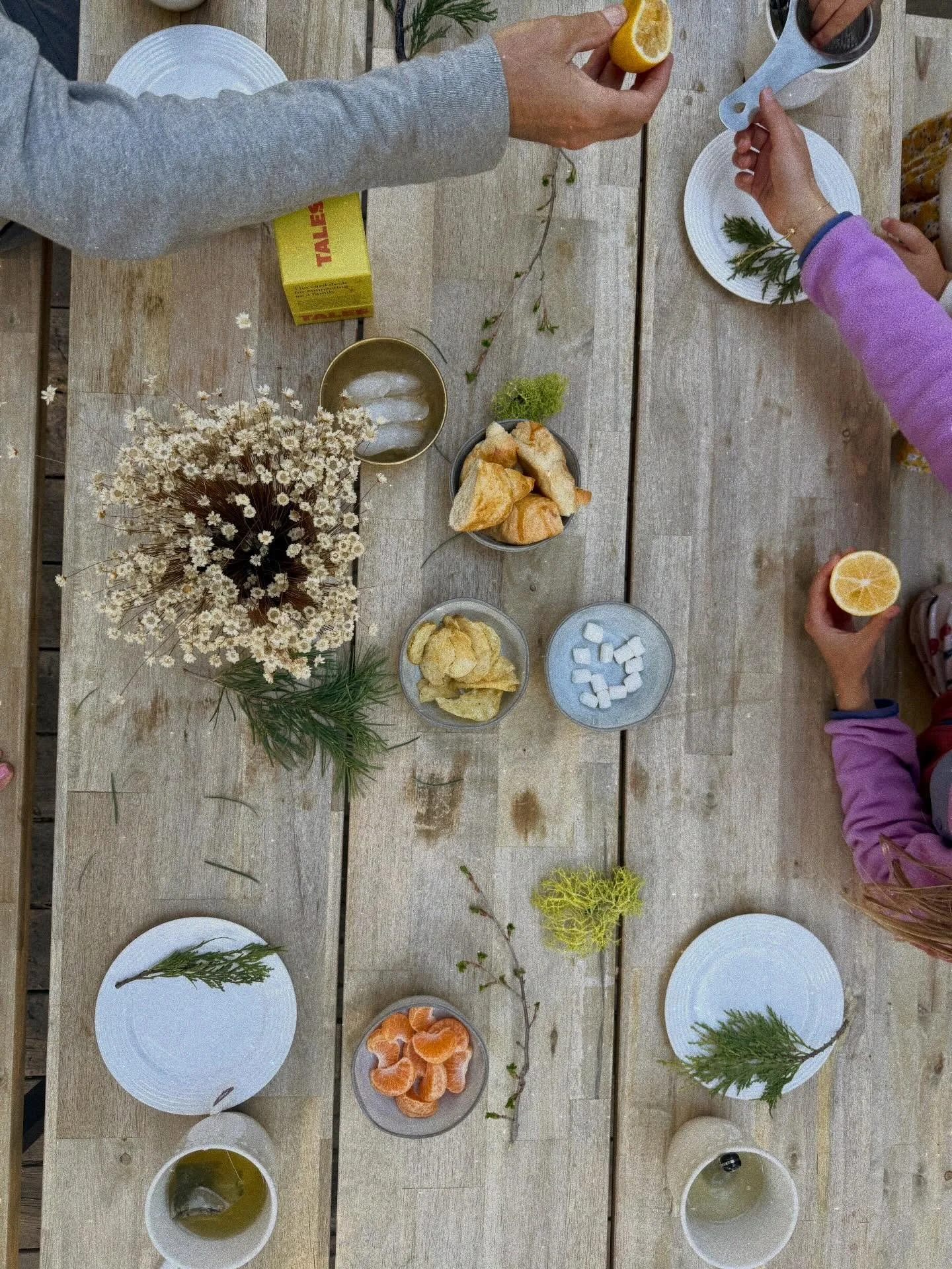 A cozy A-Frame nestled in the forest 🌳🪾
So many reasons to pause. 
To watch, listen and play. 
The last few days spent together  as a family reminded us of how meaningful our connection to each other and to nature  uplifts the human spirit ✨