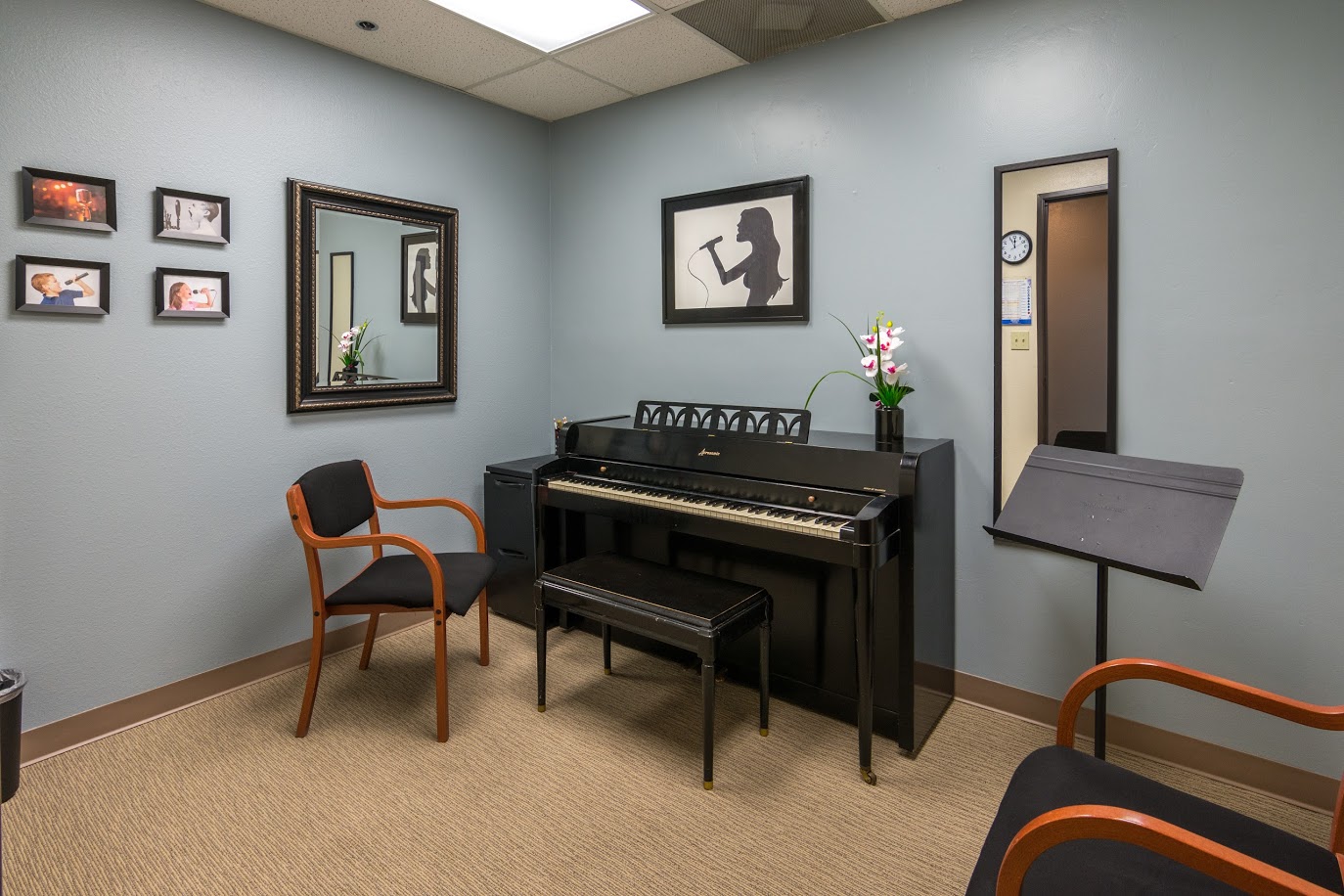 Voice Room