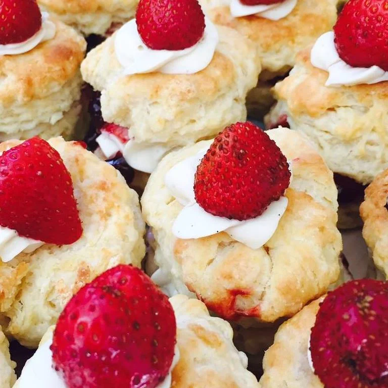 6: Victoria Wagner on the symbiosis of art and baking, and meeting neighbors through food