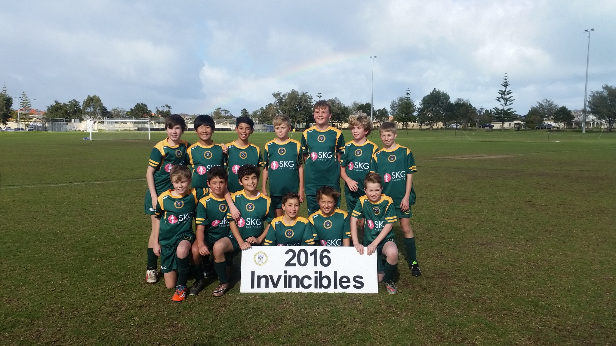 Mark Harris and his 12's North Division 2 boys finished the regular season undefeated