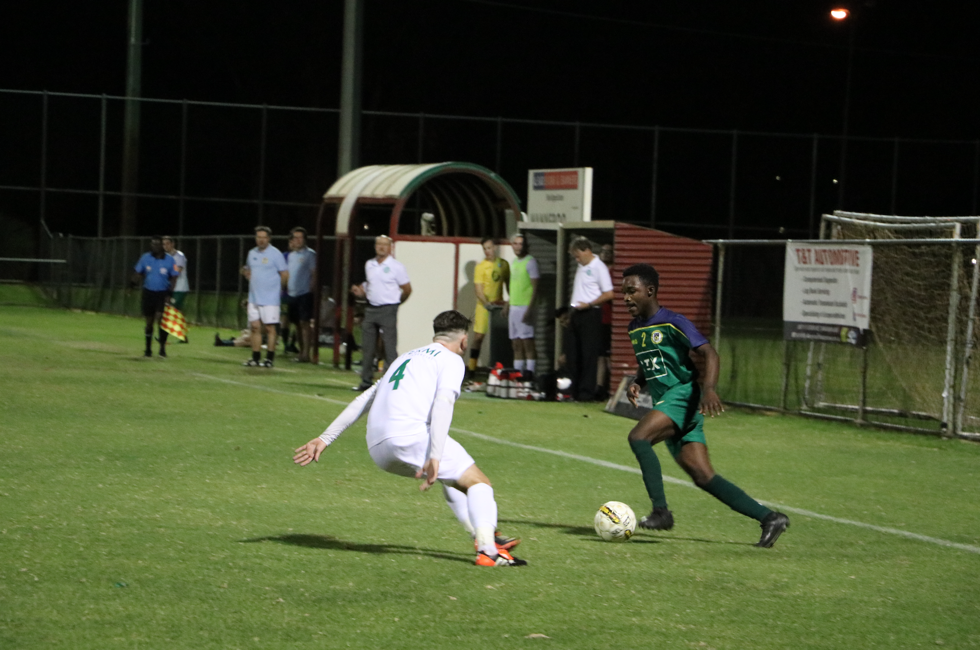 MORDECAI JUNIOR ON THE RUN AGAINST KINGSWAY - CREDIT: GABRIELE MALUGA
