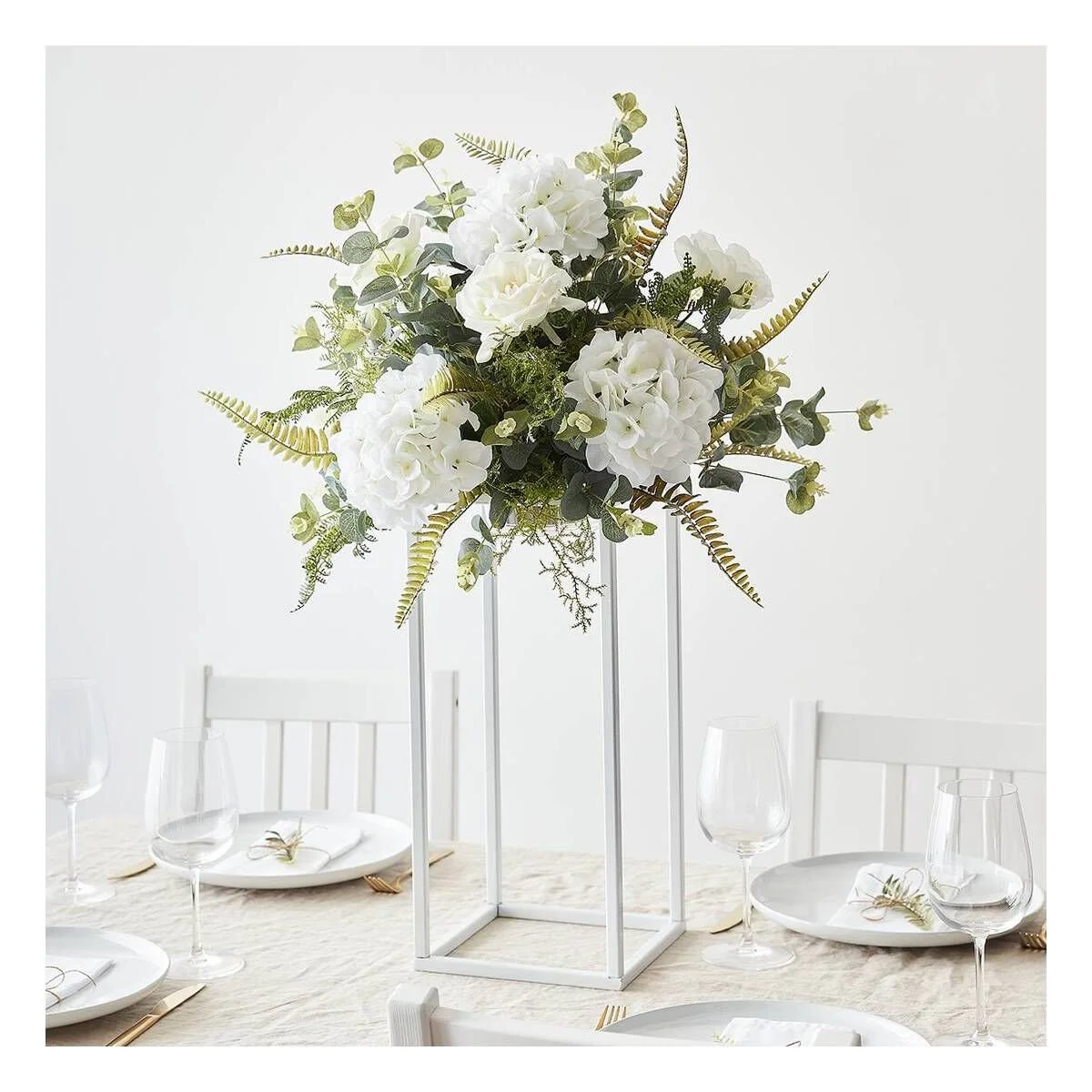 White-Flower-Stand.jpeg
