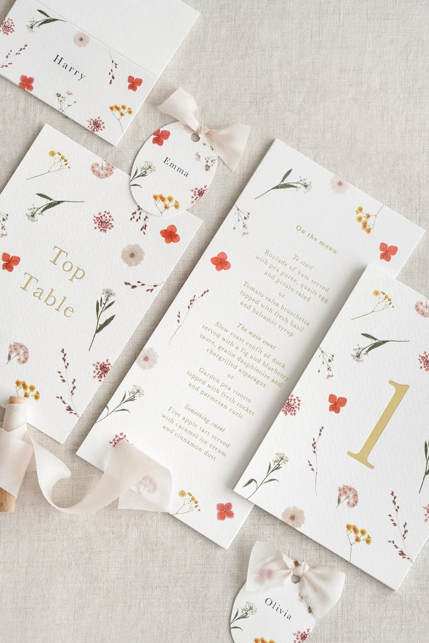Gable&Grain_Wedding-Stationery_Anna_On-the-Day-Stationery_1_web.webp