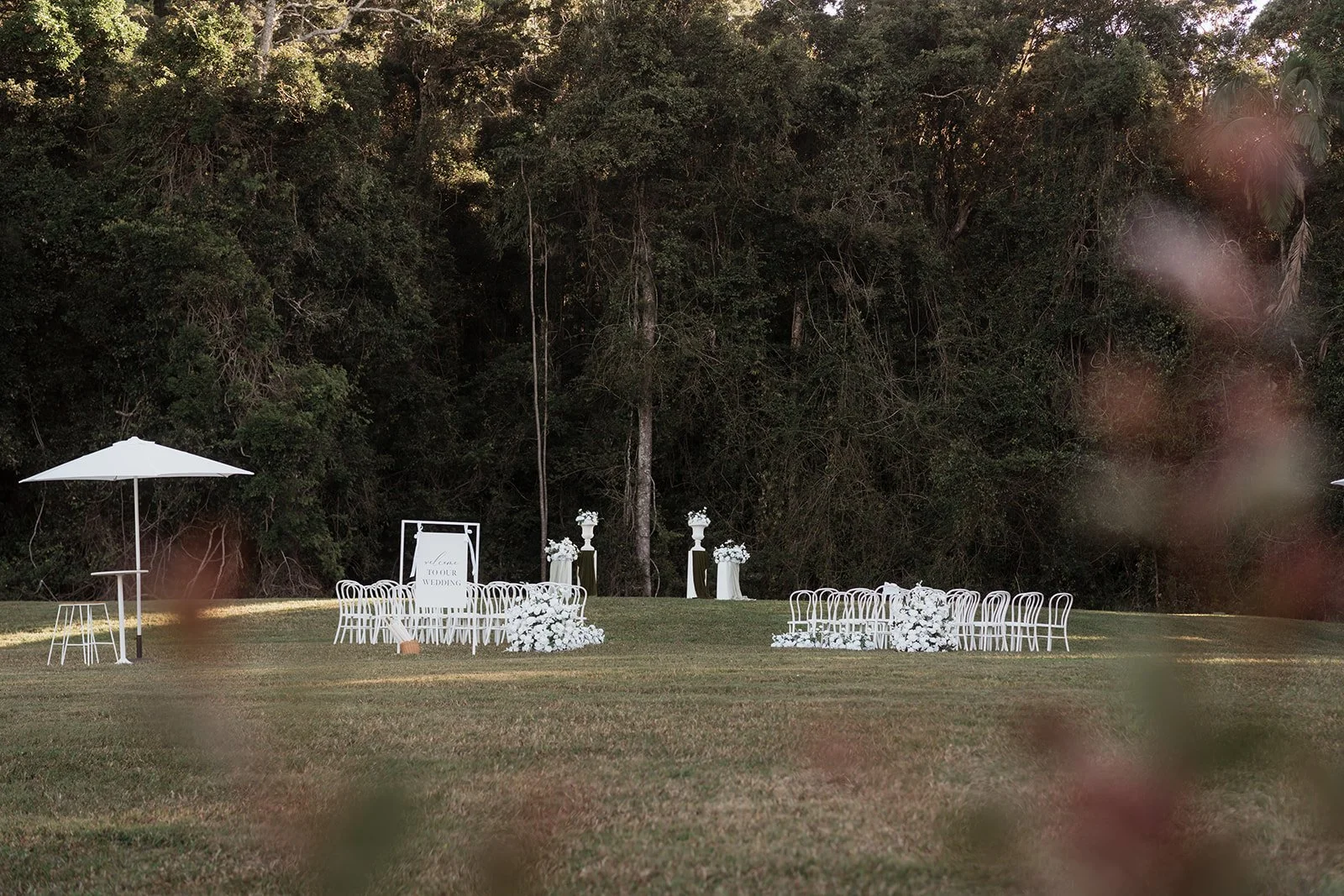 Plinth ceremony white elysian hills micro wedding.jpg