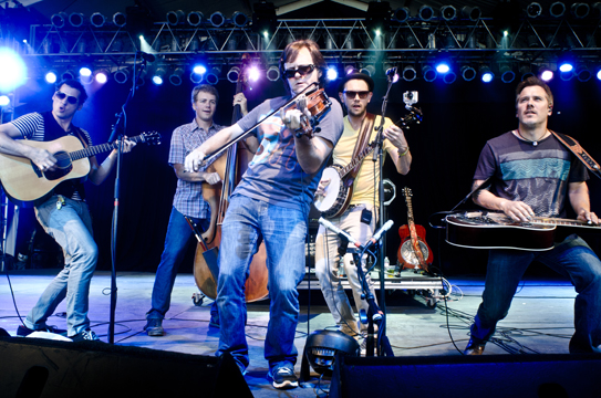 The Infamous Stringdusters - "Black Rock" (Bonnaroo 2012) (Copy)