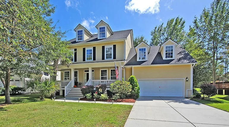 Front-MLS17027125.jpg