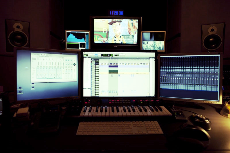 Studio2.jpg