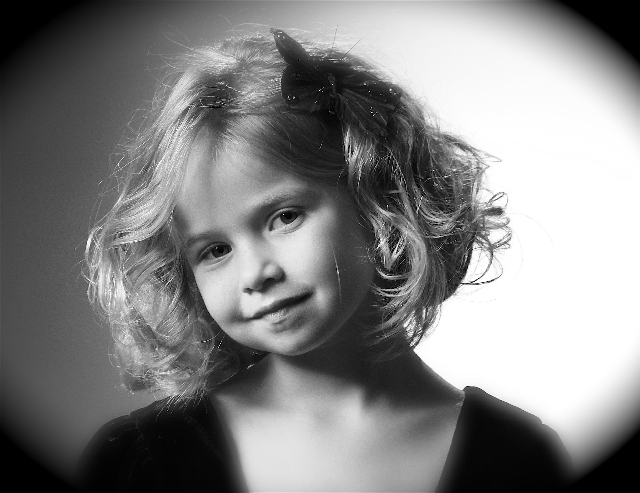 Hannah_Portrait_1.jpg