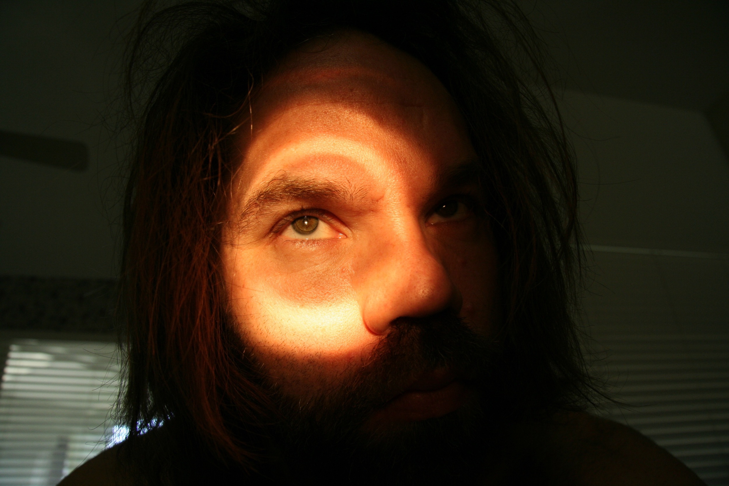 Self_eye.jpg
