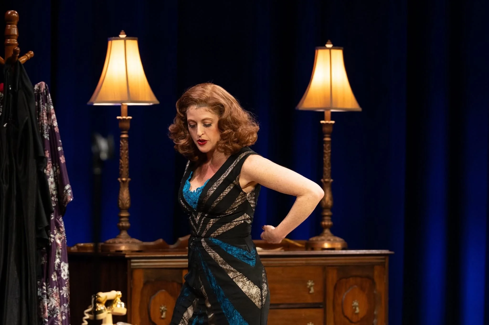Bette_Biff_OscarDress.JPG