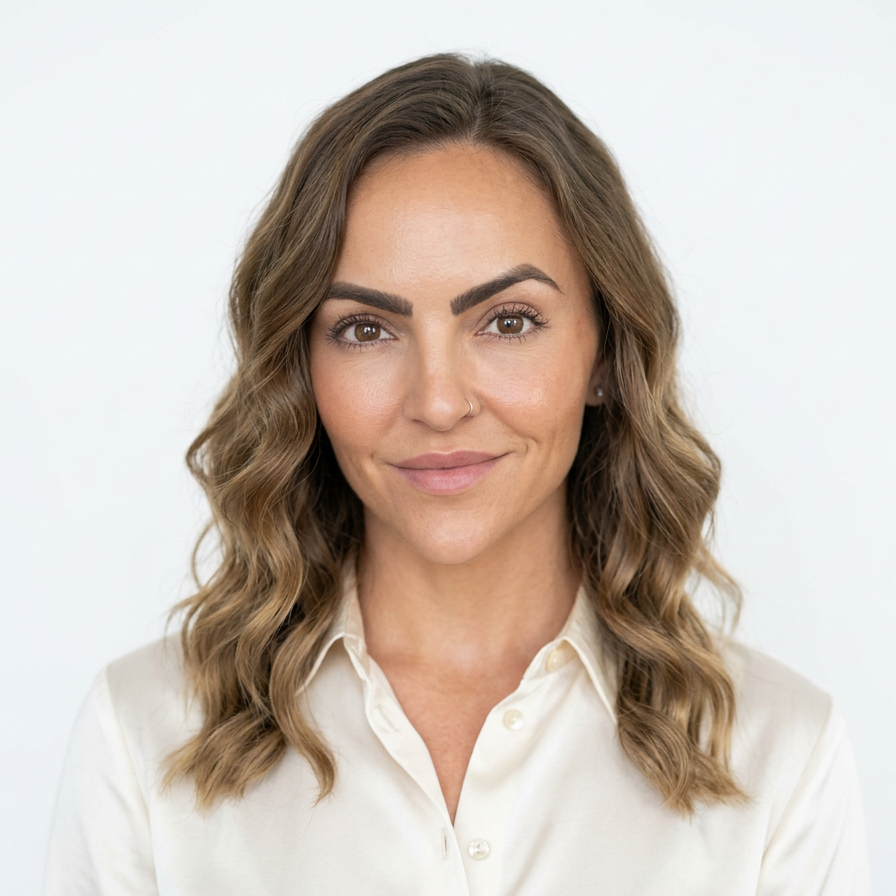 headshot of Margaret Hunt