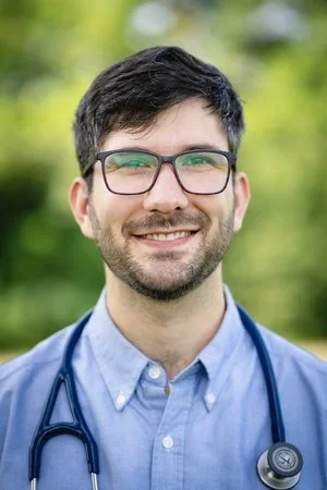 Josue Breaux, MD