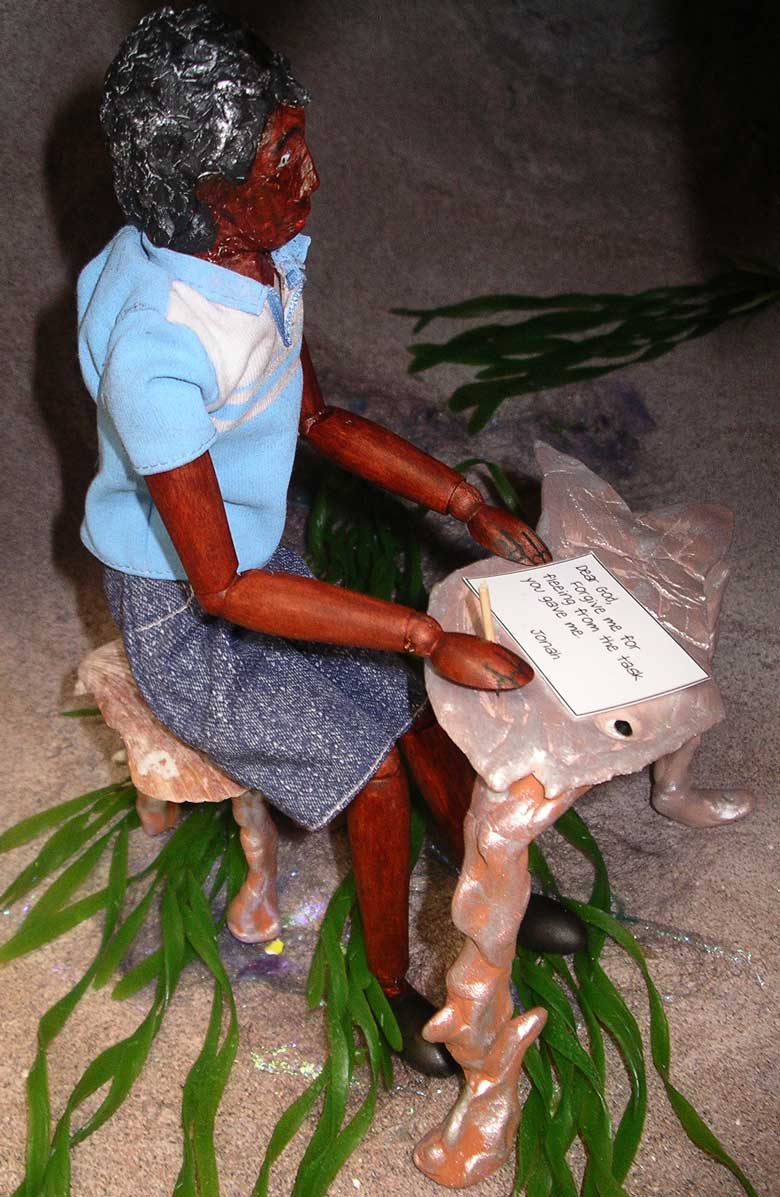 JonahDeskWEB.jpg