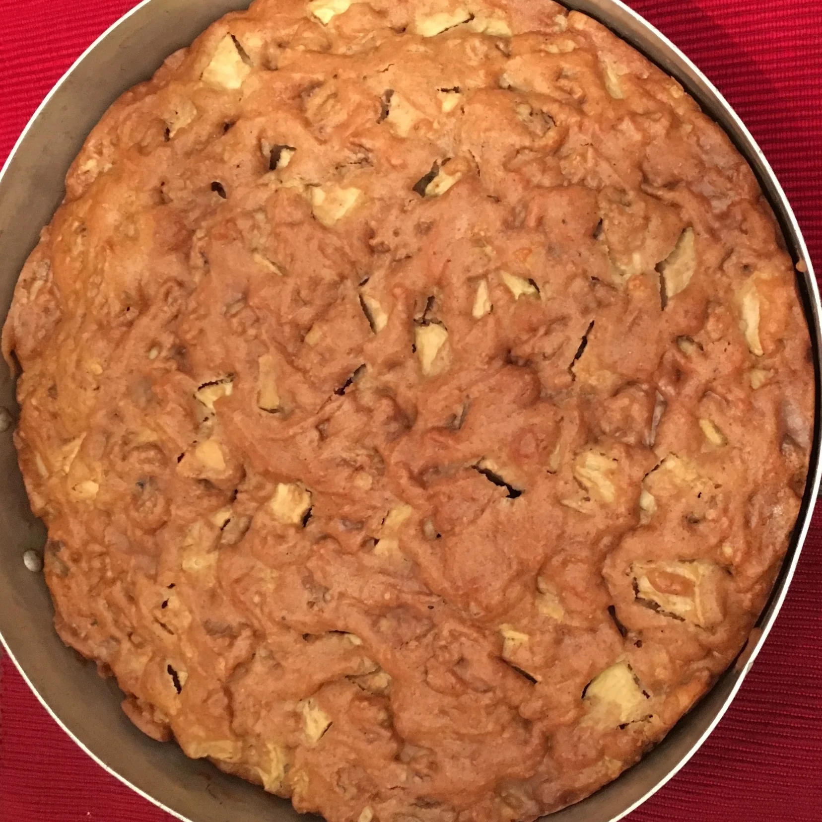 Apple Cake, an old school tradition