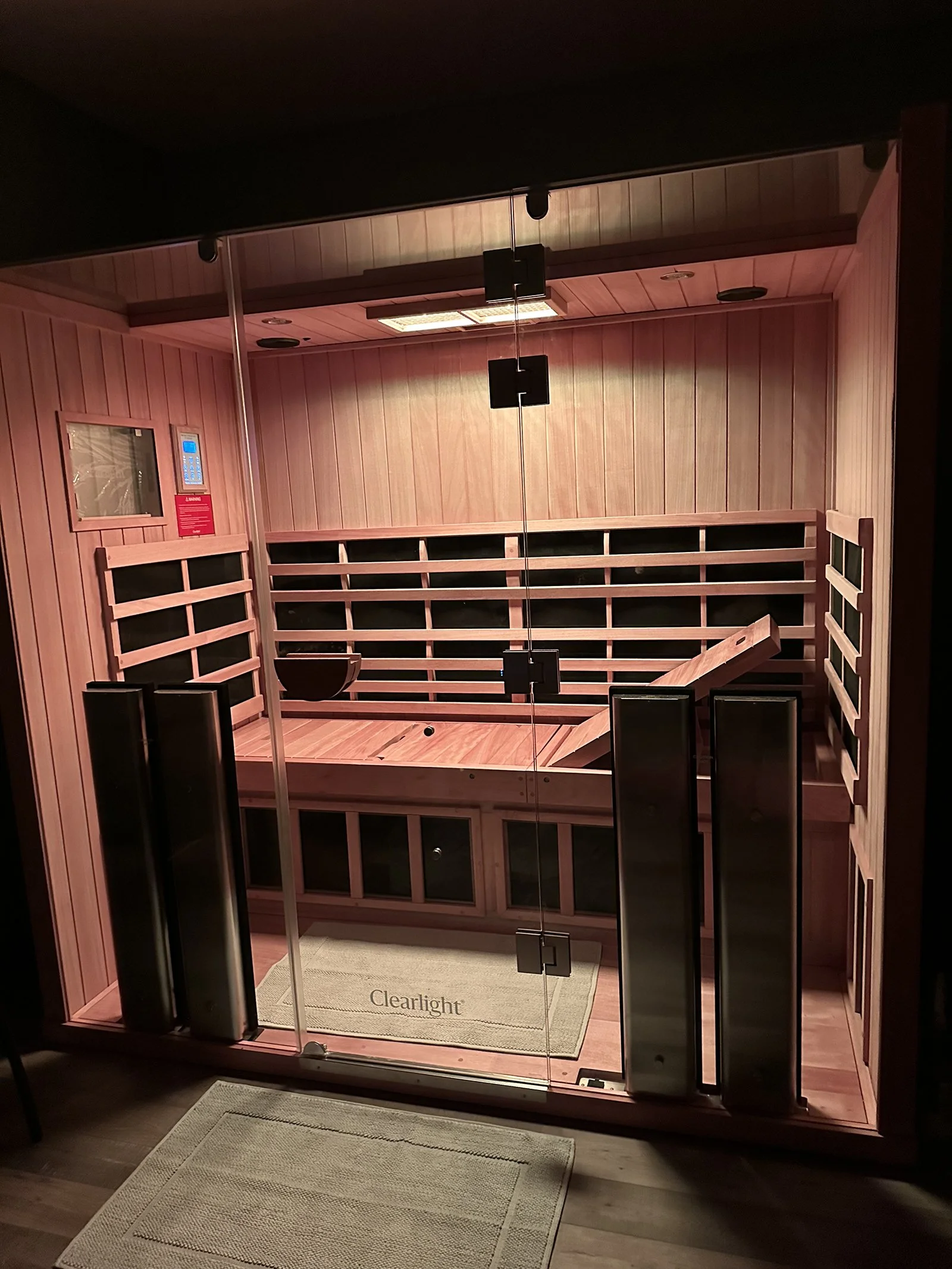 sauna neutral.jpg
