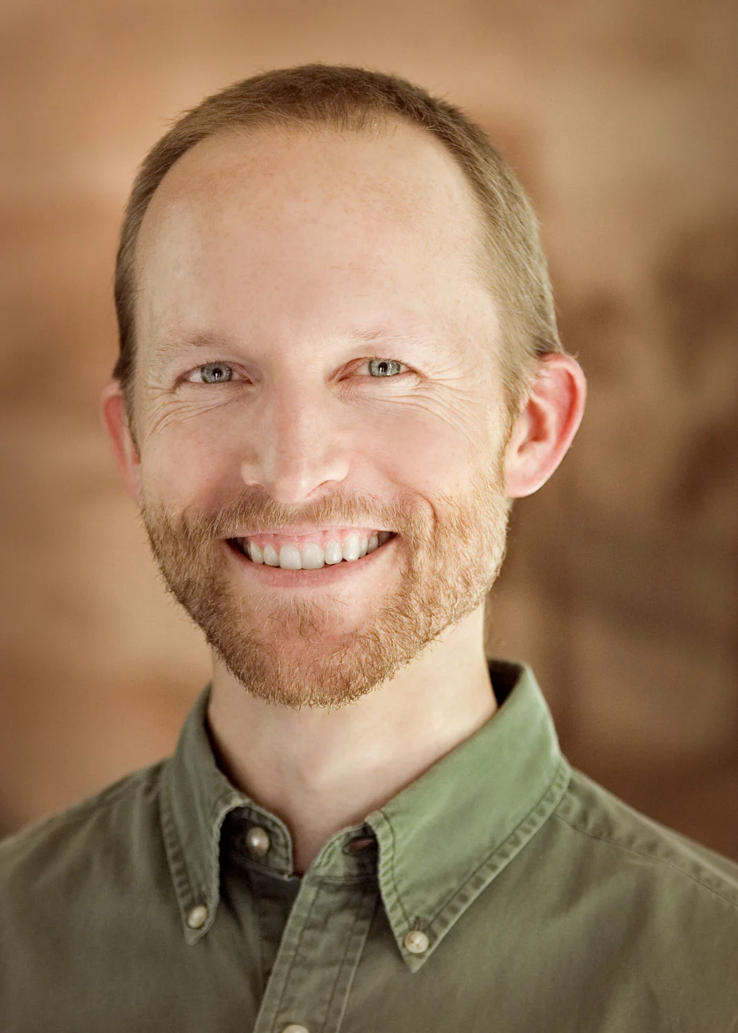 McIntyre_ 3307_5x7.jpg