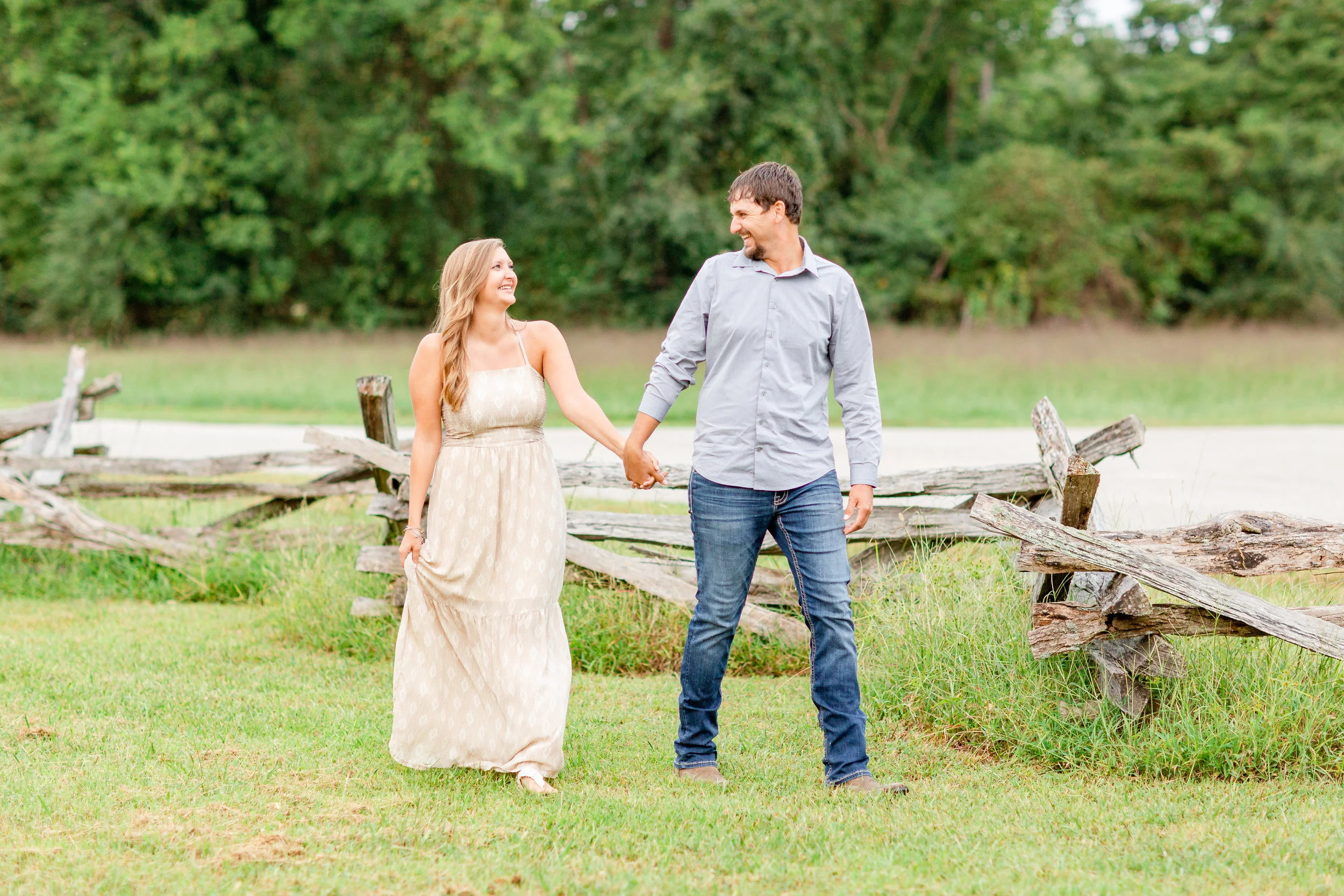 Engagement Session in Yorktown, Va | Brooke Waldroup Photography