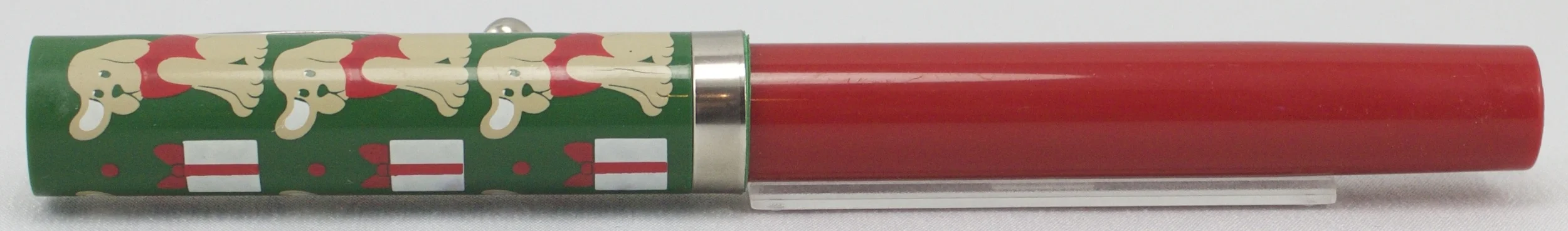 Sheaffer No Nonsense - Christmas Dogs and Presents.jpg