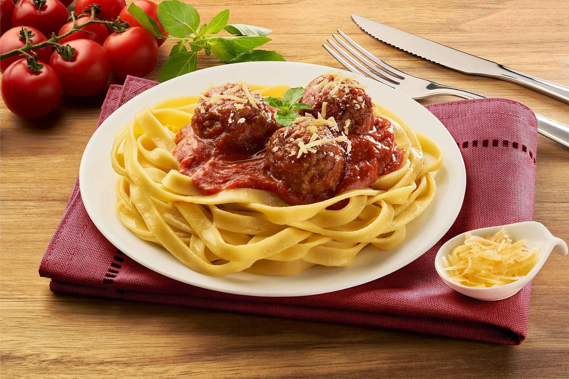 YELLOW MELLO AURORA TALHARIM ALMONDEGAS.jpg