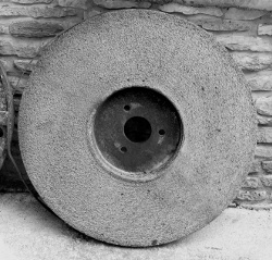 mill-stone-250.jpeg