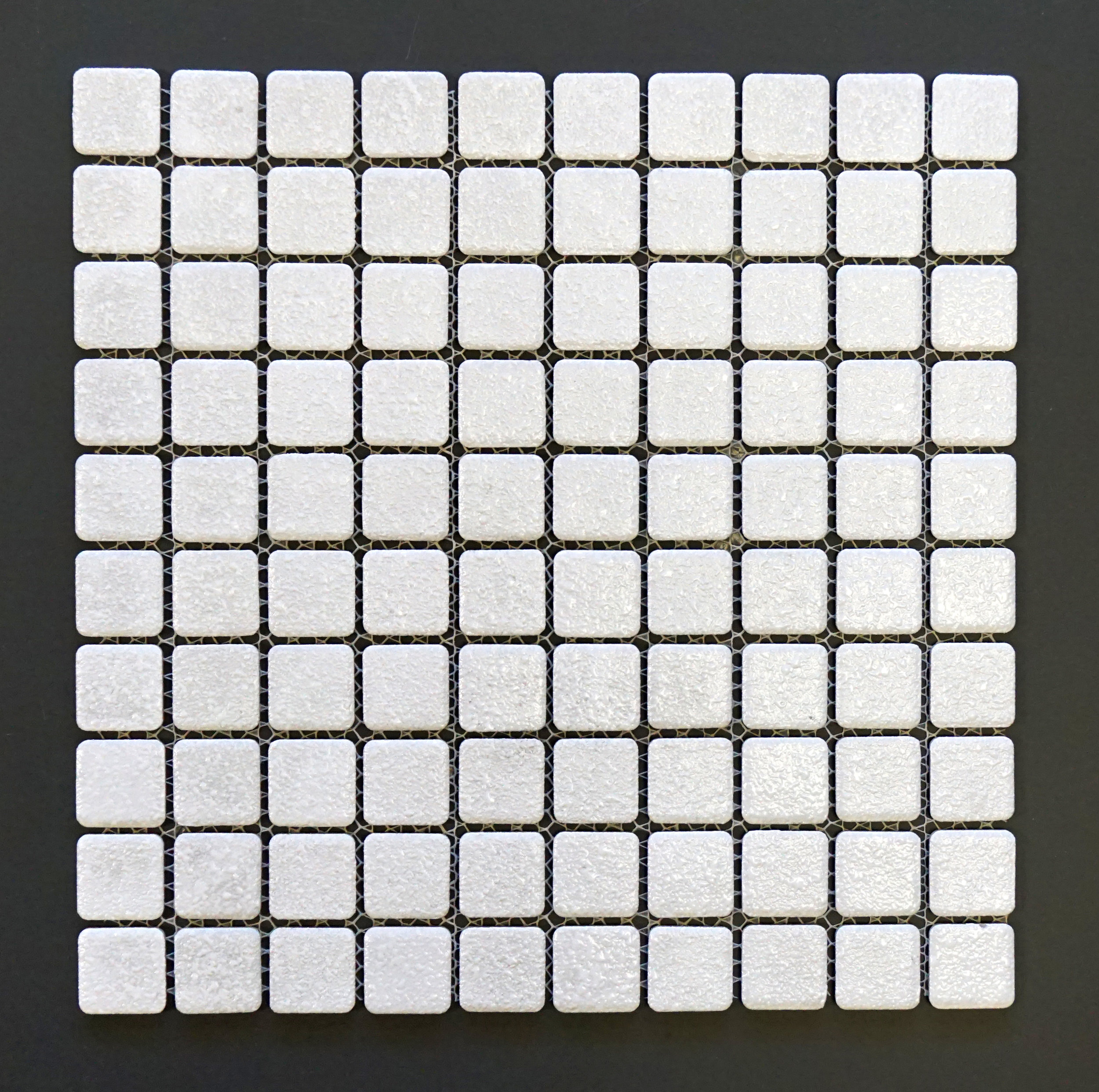 SRR 900 - White 10 PC/CTN (10 SF); 108 CTN/PLT