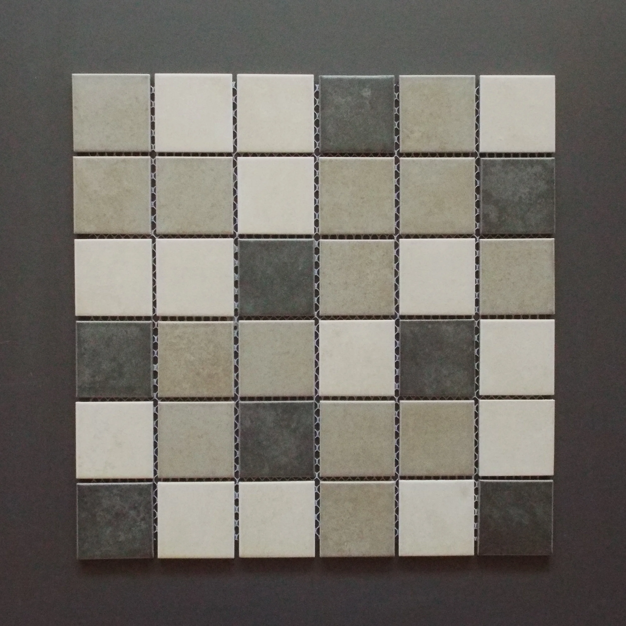SQ PHPCR89 - 2"X2" Matte Grey Mix 20 PC/CTN (20.16 SF); 54 CTN/PLT