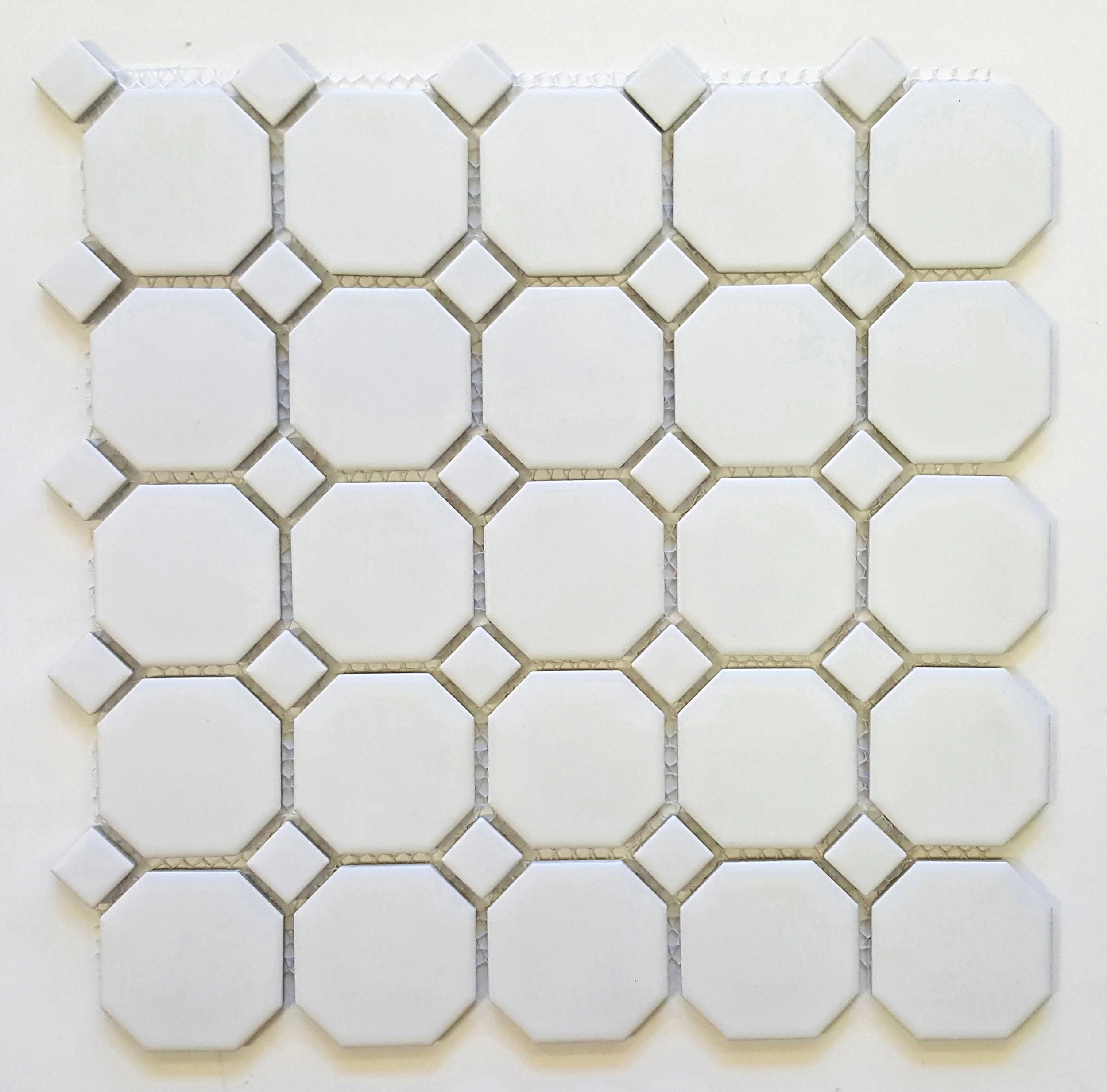 OCT 512 - 2-1/4" M. Wht w/ M. Whit Dot 20 PC/CTN (18.48 SF); 54 CTN/PLT