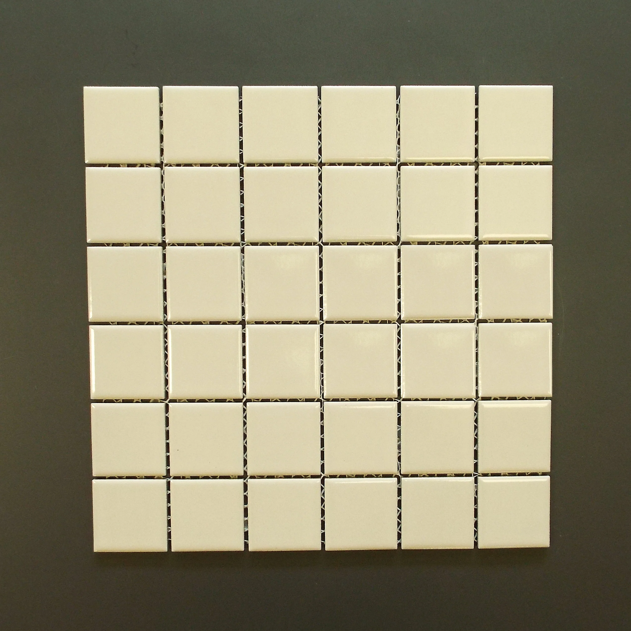 SQ 117G - 2"X2" Shiny Beige 25 PC/CTN (25 SF); 45 CTN/PLT discontinued - confirm availability