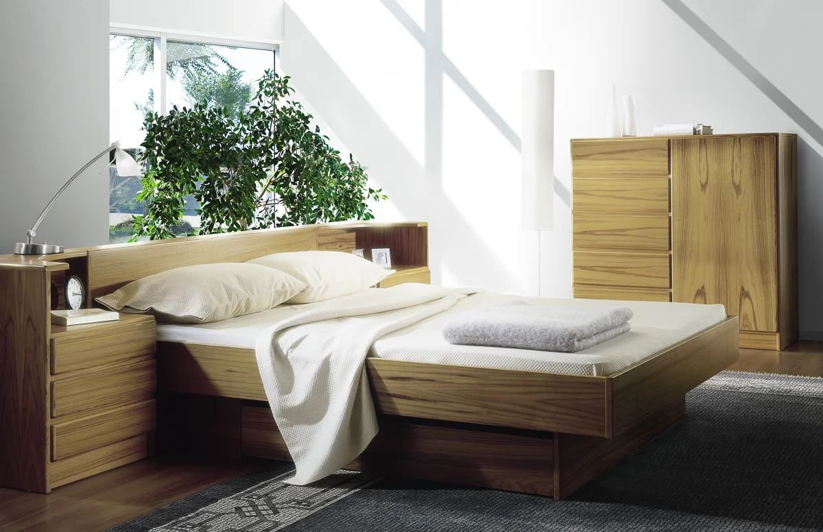 Classica Teak Bed by Mobican