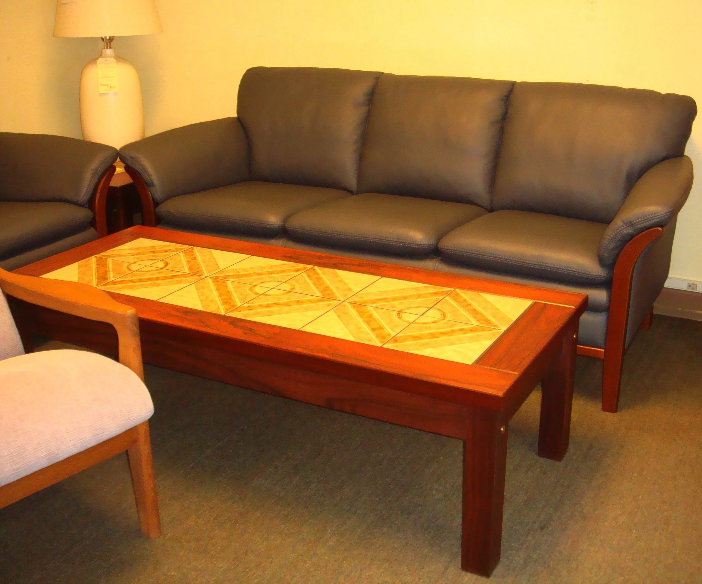 #850 Rosewood Coffee Table Tile 5012