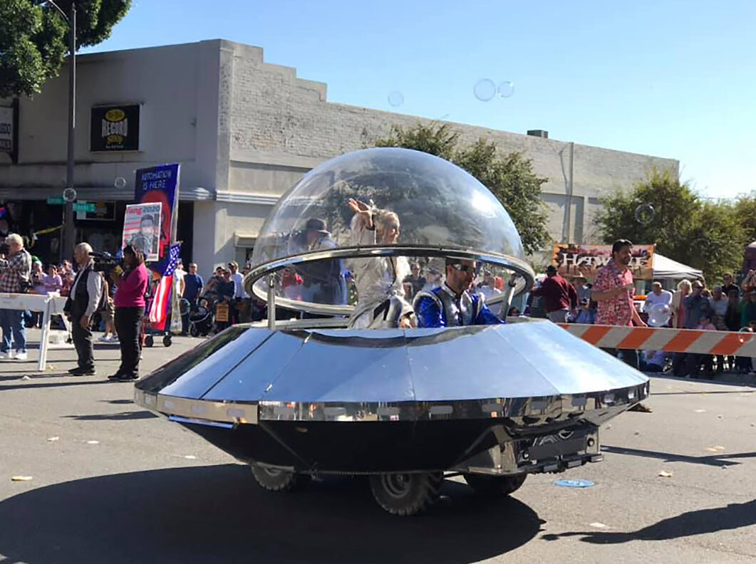 Pasadena Doo Dah Parade 2019