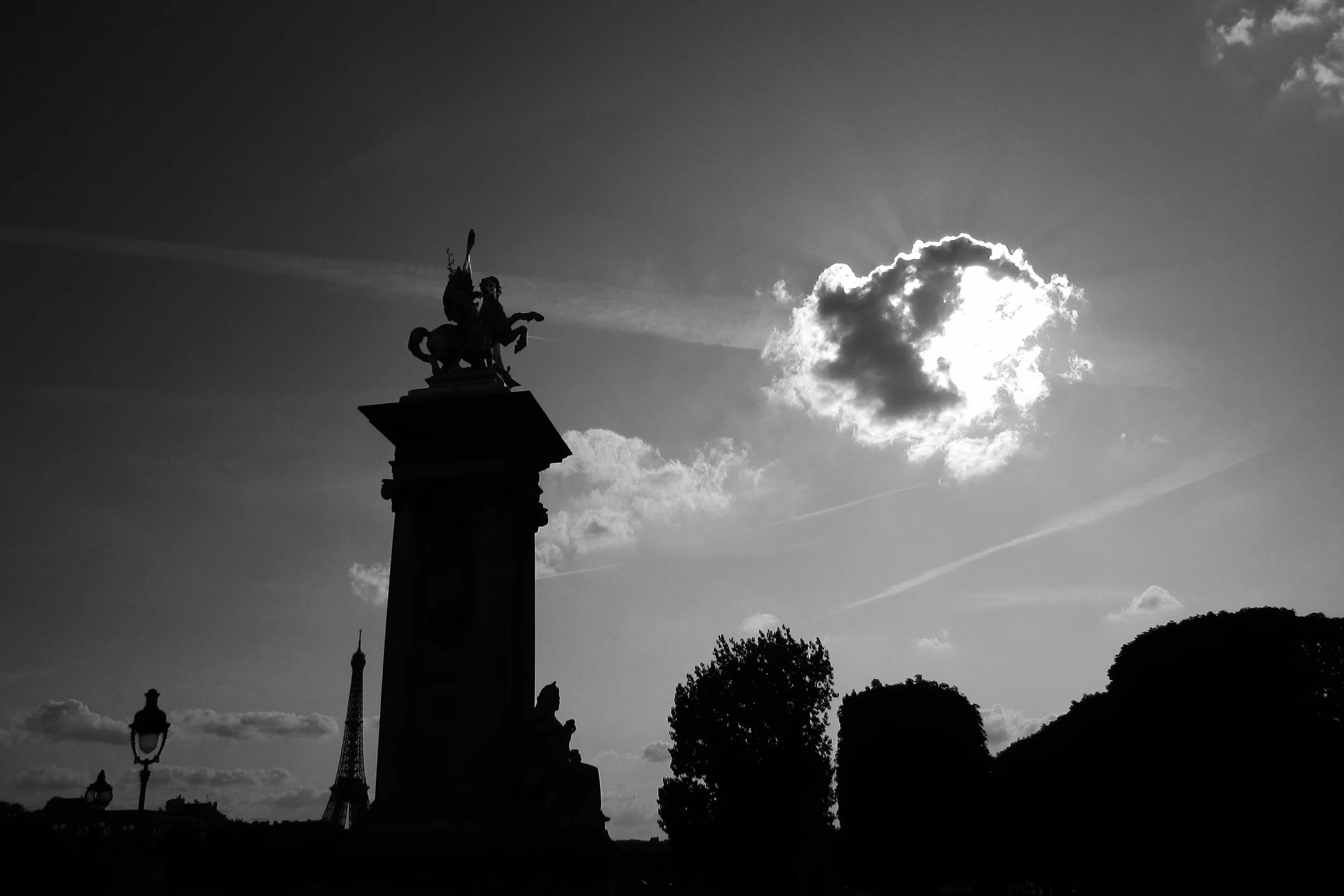 8월, Victor, Paris.jpg