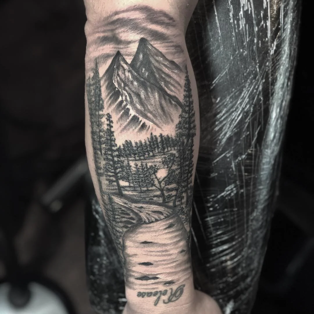  Freehand mountain scene 