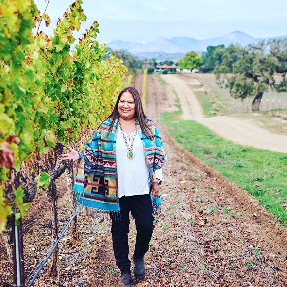 As a child, Tara Gomez, who grew up in the Chumash Indian tribe, loved looking at nature through a microscope. Now, she&rsquo;s the 1st recognized Native American Winemaker in the U.S. at @kitawines in the Santa Ynez Valley, &amp; her tribe is the 1s