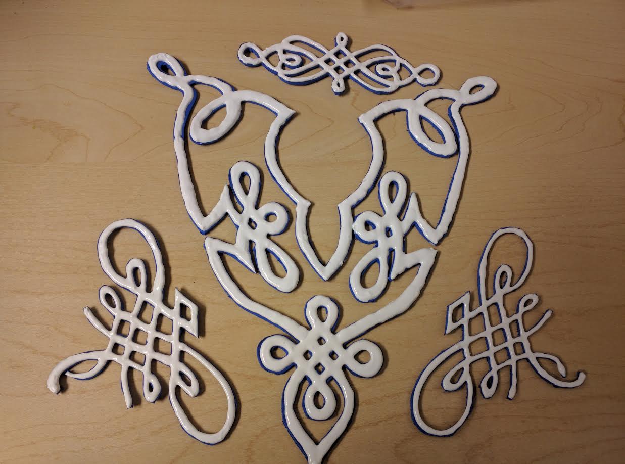 Next I used white 3D paint to make it more raised and rounded (this way it isn't just flat and boring).